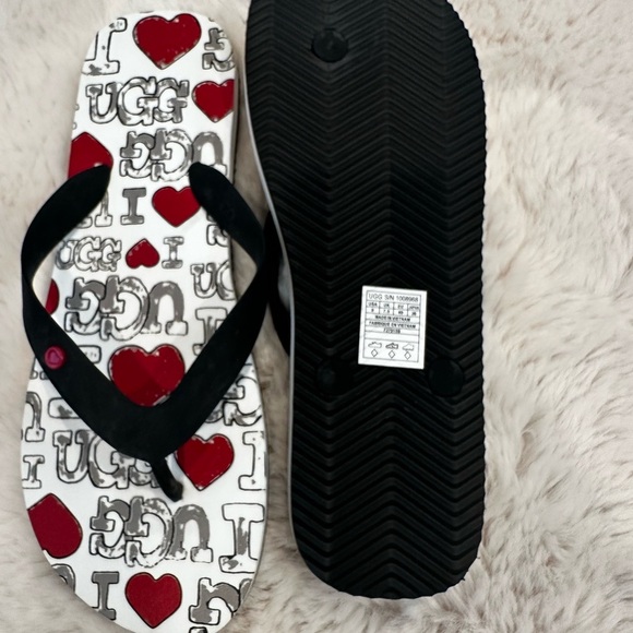 UGG Black and Red Heart Flip Flops - Picture 2 of 3